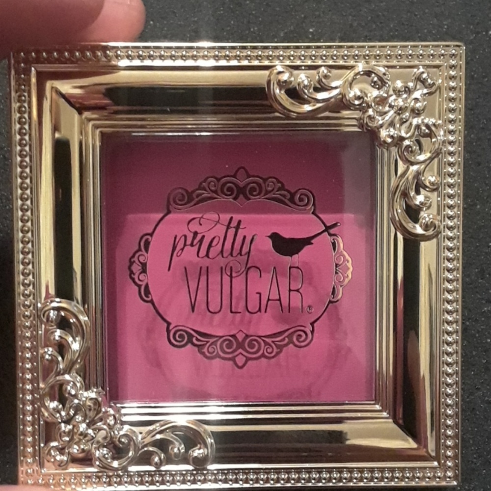 Pretty vulgar blush
